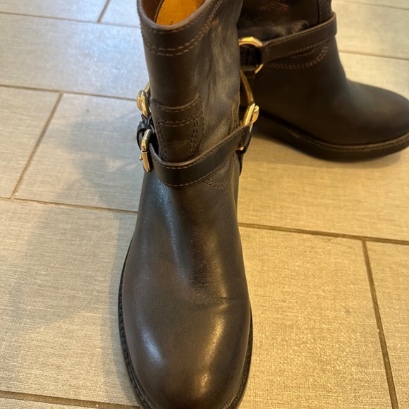 Coach women’s ankle boots with gold horsebit - Picture 2 of 3